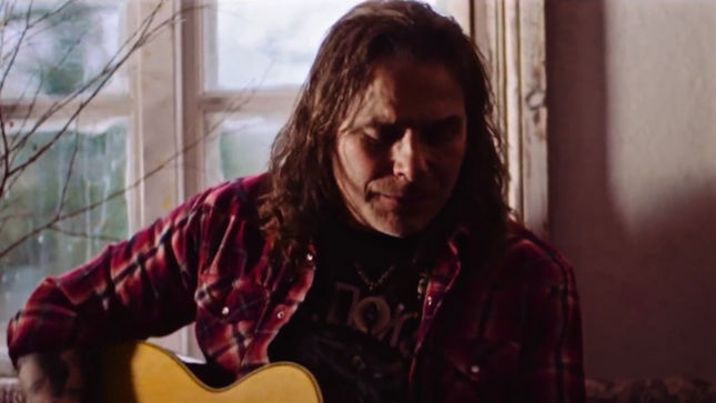 MIKE TRAMP Isolates Himself In New “Stay” Music Video