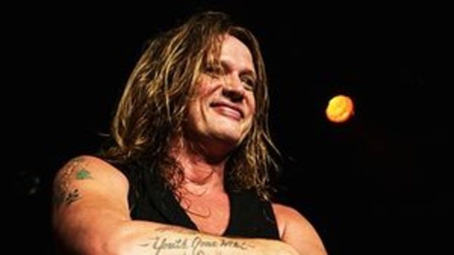 SEBASTIAN BACH Performs With METAL MIKE CHLASIAK For The First Time In Eight Years; Fan-Filmed Video From New Jersey Show Posted