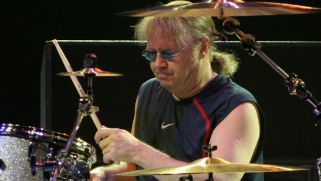 DEEP PURPLE - Recent Show Cancellations Due To Drummer IAN PAICE Suffering "Mini-Stroke"