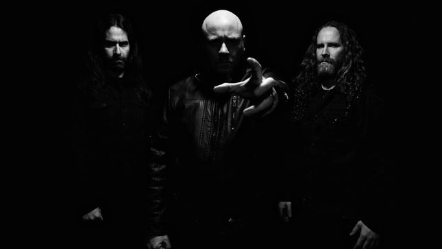 Australia’s KING Launch Music Video For “Reclaim The Darkness” Single; “All In Black” Track Streaming