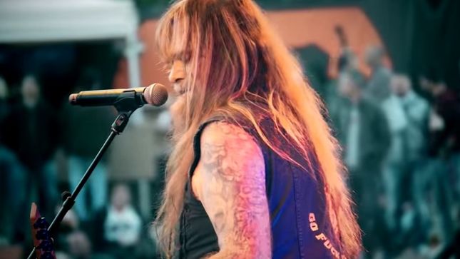 Former W.A.S.P. Guitarist CHRIS HOLMES Covers BLACK SABBATH Classic In France; Video