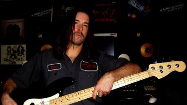 ANNIHILATOR Founder JEFF WATERS - "Out Of 40 Musicians I've Hired Into This Beast, There Are Not Really Many That Moved Up The Music Biz Ladder"