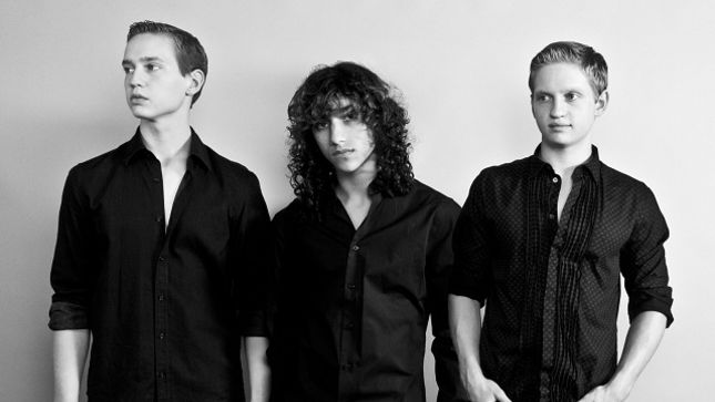 UNCURED To Release New EP Spontaneous Generation; MAX PORTNOY Guests