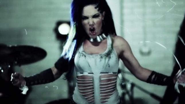 ARCH ENEMY Vocalist ALISSA White-GLUZ - "I'm Fortunate Enough That Music Took Over My Life" (Video)
