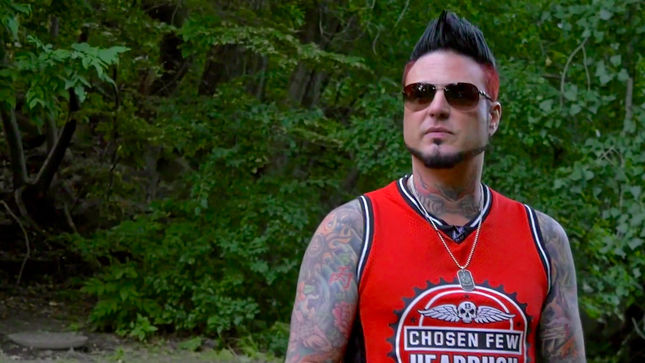 Guitarist JASON HOOK - “FIVE FINGER DEATH PUNCH Has Ended Up Being My Home”; Video