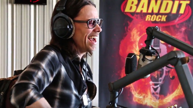 ALTER BRIDGE Frontman MYLES KENNEDY Performs Acoustic Version Of “Watch Over You” At Sweden’s Bandit Rock Radio; Video Streaming