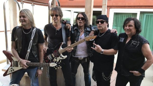 RATT's PEARCY, CROUCIER And DEMARTINI At Monsters Of Rock Cruise West - Fan-Filmed Live Video Of "Wanted Man" Posted