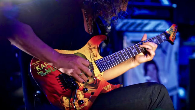 METALLICA Guitarist KIRK HAMMETT - “A Lot Of Times When I'm Really Stressed Out Or I'm Dealing With Anxiety, I'll Just Play Until I Calm Down”; Latest Episode Of Ernie Ball’s String Theory Series Streaming