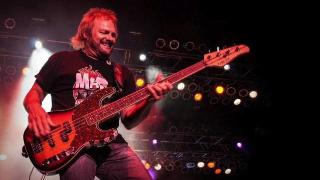 VAN HALEN Bassist MICHAEL ANTHONY Is Done With “Reunion” Drama - “I Want To Go Out, Play Music And Have A Good Time... I Want To Go To My Grave A Happy Guy”