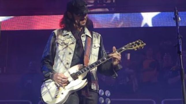 BRUCE KULICK - "I Wasn’t A Huge KISS Fan Growing Up Because I Was Pretty Jaded By My Brother Working With Them" 