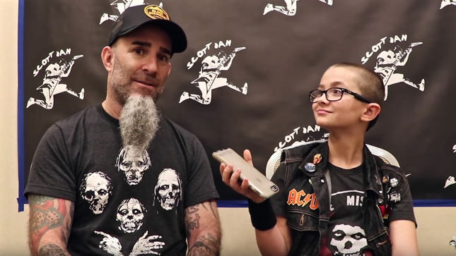 ANTHRAX Guitarist SCOTT IAN - “As A Kid Growing Up My Favourite Comic Character Was Always The Hulk”; Little Punk People Video Interview