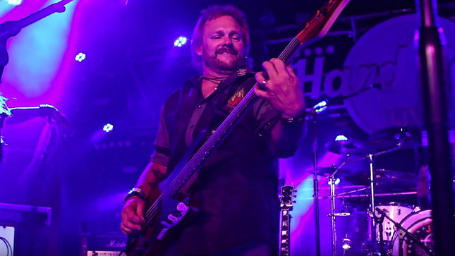 Bassist MICHAEL ANTHONY On His Post-VAN HALEN Career - "I Couldn’t Just Sit On My Hands And Do Nothing Because My Last Name Isn’t Van Halen"