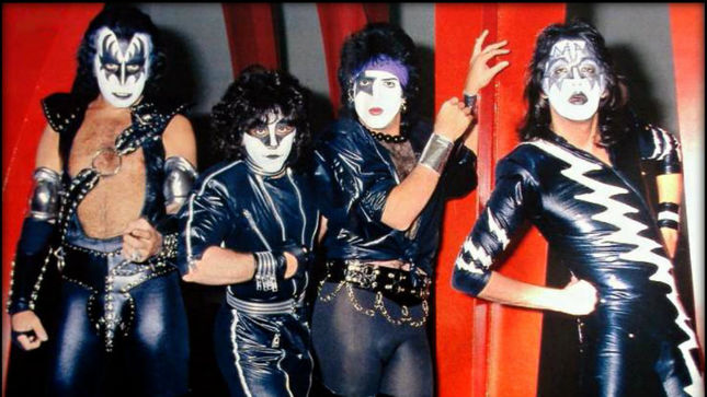 Brave History November 10th, 2019 - KISS, KING CRIMSON, OBITUARY, DJ ASHBA, ALICE COOPER, QUEEN, MÖTLEY CRÜE, TRIUMPH, BOLT THROWER, And More!
