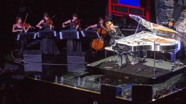 X JAPAN Drummer YOSHIKI Receives Asian Icon Award - "If There's A Wall Between East And West, It Is Getting Lower And Thinner"