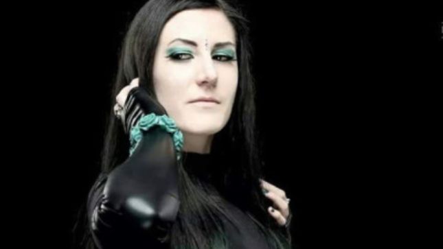 LINDSAY SCHOOLCRAFT Performs CRADLE OF FILTH's "Nymphetamine" At Metal Female Voices Festival 2016 (Video)