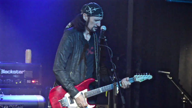 BRUCE KULICK Performs 10 KISS Songs At Ultimate Jam Night’s Tribute To KISS; "I Still Love You" Video Streaming