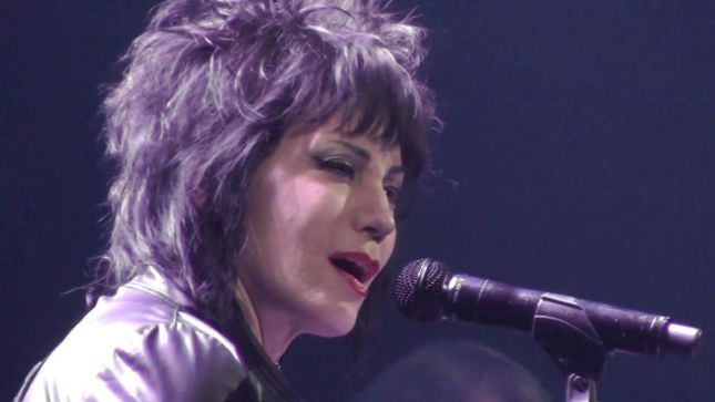 JOAN JETT Performs With TRANS-SIBERIAN ORCHESTRA On Stage In Cleveland At New Year's Eve Show, Fan-Filmed Video Posted