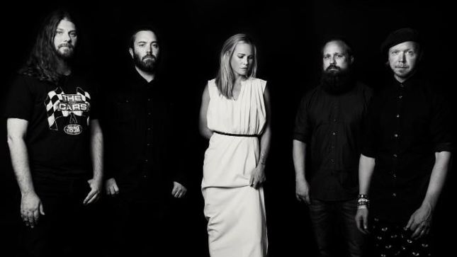 WHITE WILLOW Streaming "Future Hopes" Video