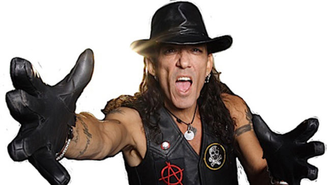 STEPHEN PEARCY Talks New Solo Album - "A Song Like 'Ten Miles Wide' Reminds Me Of My Guitar Player Channelling ROBBIN CROSBY"