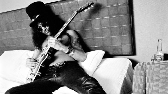 SLASH, TOMMY LEE, WHITE ZOMBIE, ALICE IN CHAINS, SOUNDGARDEN And Others Featured In Greatest Hits Photo Retrospective; To Debut In Los Angeles In February