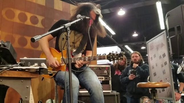 TESTAMENT - Video Of Guitarist ALEX SKOLNICK Performing At NAMM 2017 Posted