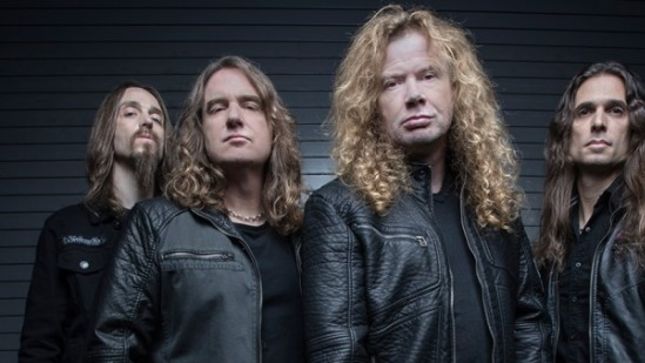 MEGADETH - DAVID ELLEFSON Praises DAVE MUSTAINE - "He's Fearless On Stage, He's At Home" 