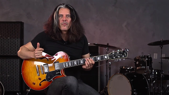 TESTAMENT Guitarist ALEX SKOLNICK Offers Fourth Interval Chord Building Lesson In New Eclecticity Episode; Video