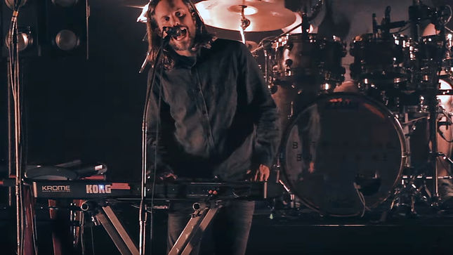 BETWEEN THE BURIED AND ME To Release Coma Ecliptic Live DVD / Blu-Ray In April; Video Trailer Streaming