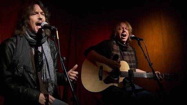 FOREIGNER’s KELLY HANSEN And JEFF PILSON Perform “Feels Like The First Time” On Nights With ALICE COOPER; Video