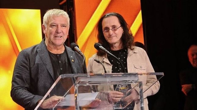 RUSH Receive 2017 Allan Slaight Humanitarian Spirit Award; Band Match And Contribute Cash Prize To GORD DOWNIE Fund