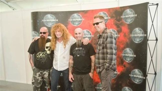 MEGADETH’s Dave Mustaine Talks About Big Four Reunion - “There’s Always A Chance For Us To Play A Concert With Anybody Until We Retire”