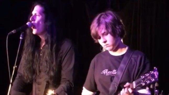 Video Of TODD KERNS Jamming GUNS N' ROSES With 14-Year Old Guitarist STRATTON WILSON In Nashville