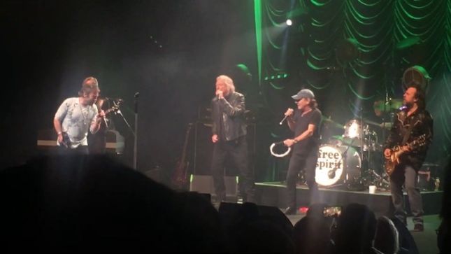 ROBERT PLANT And BRIAN JOHNSON Join PAUL RODGERS On Stage In Oxford For "Money (That's What I Want)" Encore; Fan-Filmed Video Posted