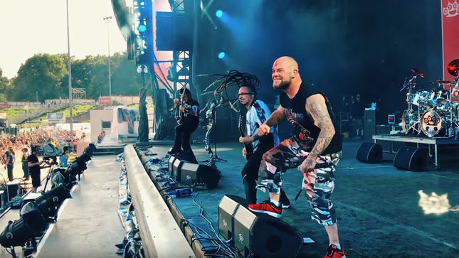 FIVE FINGER DEATH PUNCH Joined By TOMMY VEXT For “Wash It All Away” Performance; Video