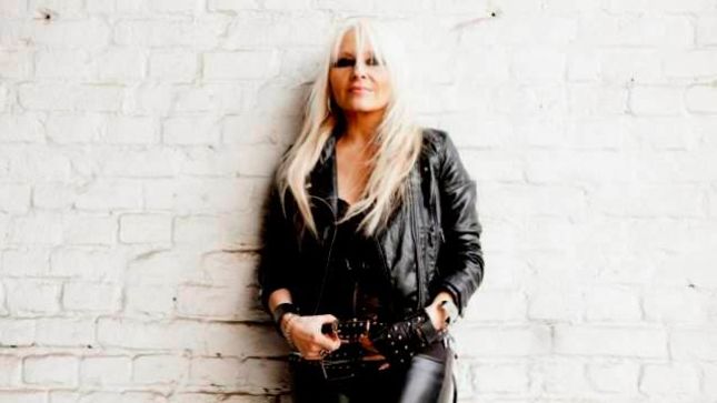 DORO Performs Classic WARLOCK Album Triumph & Agony In Its Entirety At Sweden Rock 2017 (Video)