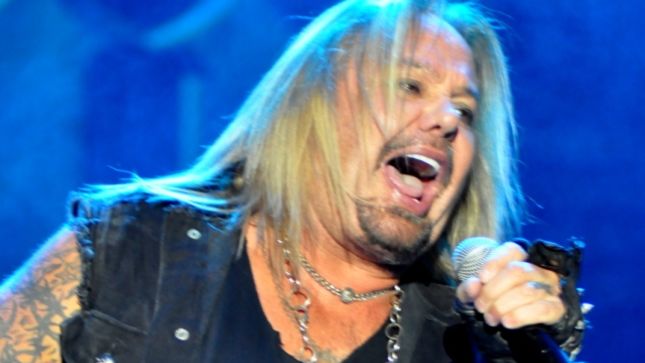 VINCE NEIL Plays Abbreviated Headline Set At Bang Your Head Festival 2017;  Promoter Issues Onstage Apology For Booking Him