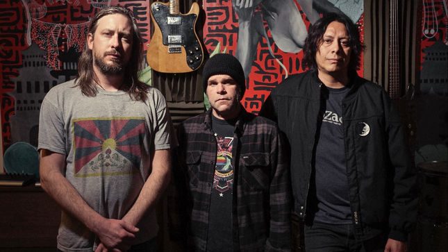 EARTHLESS Release Official Visualizer For "Black Heaven"