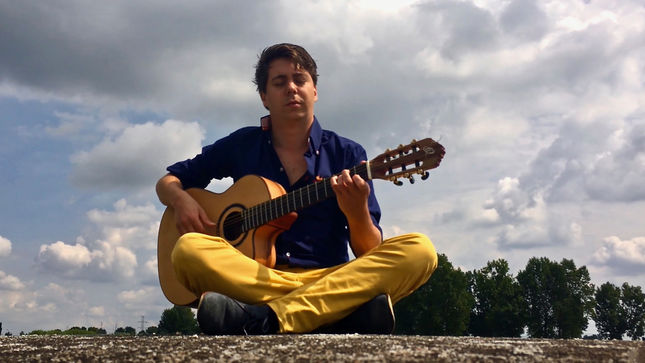 THOMAS ZWIJSEN Covers IRON MAIDEN Classic “Aces High”; Acoustic Classical Fingerstyle Video Streaming