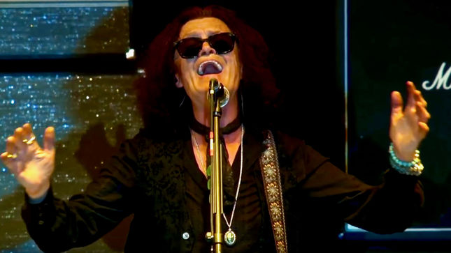GLENN HUGHES Performs DEEP PURPLE Classic “You Keep On Moving” At Hungary’s Fezen 2017; Video Streaming