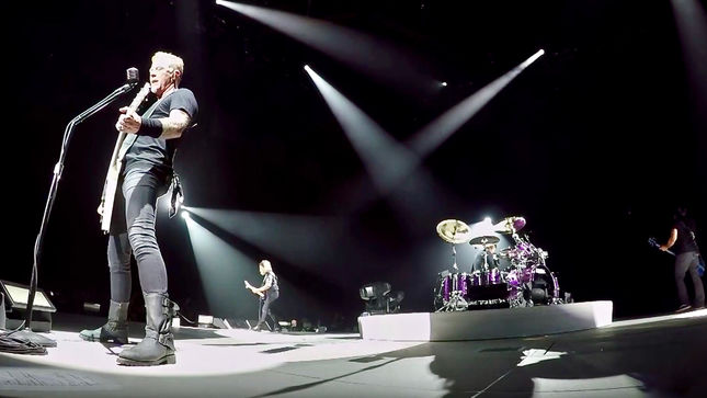 METALLICA Performs “Of Wolf And Man” Live In France; Pro-Shot Video Streaming
