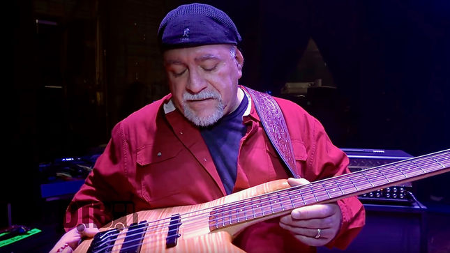 THE NEAL MORSE BAND Bassist RANDY GEORGE Featured In New Gear Masters Episode; Video