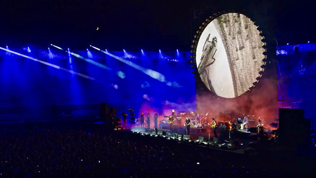DAVID GILMOUR Streaming “In Any Tongue” Excerpt From Live At Pompeii Release; Video