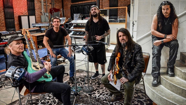 SONS OF APOLLO Discuss New Song “Labyrinth” - “This Is A Classic Prog Journey,” Says MIKE PORTNOY; Track Commentary Video