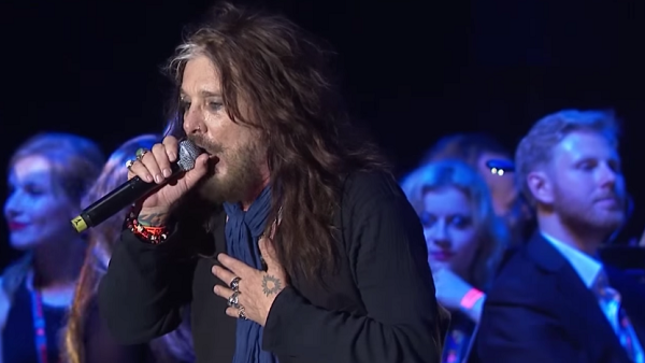 THE DEAD DAISIES Cover NEIL YOUNG's "Rockin’ In The Free World" With Gorzów Philharmonic Orchestra; Pro-Shot Video