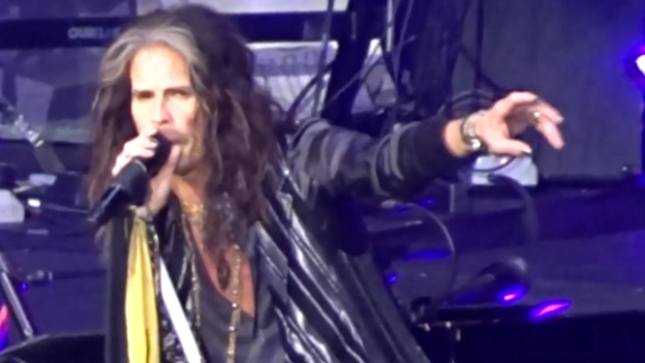 AEROSMITH's STEVEN TYLER Returns To The Stage After Health Scare; Fan-Filmed Video