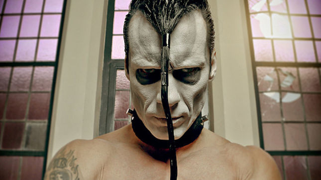 DOYLE - Two Upcoming Shows Cancelled Due To Surgery For Detached Retina