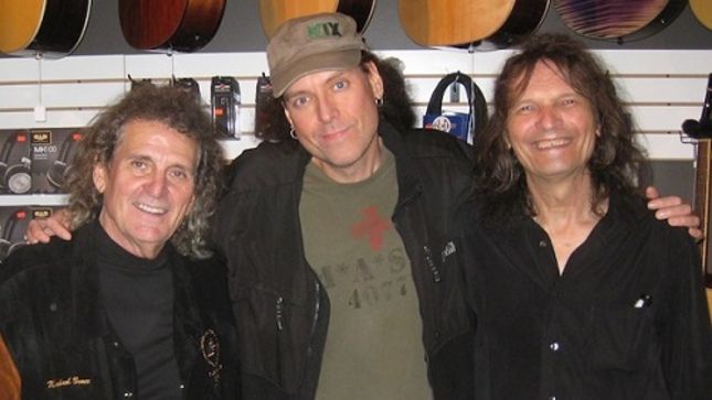 Original ALICE COOPER Bassist DENNIS DUNAWAY In New Audio Interview - "If Nothing Else Happens, The Original Group Has Managed To Reclaim Some Of Our Legacy"