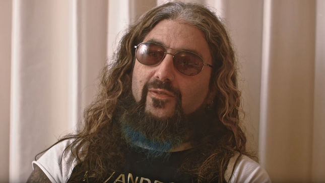 MIKE PORTNOY On SONS OF APOLLO's Musical Style - "We Just Let The Music Be What It Wanted To Be"; Audio