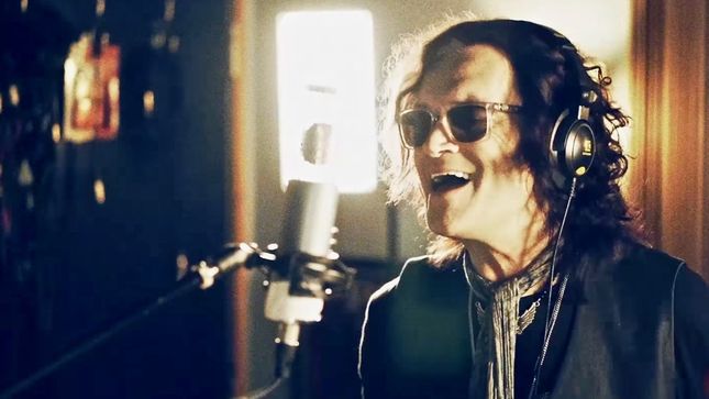 BLACK COUNTRY COMMUNION Debut “Over My Head” Music Video