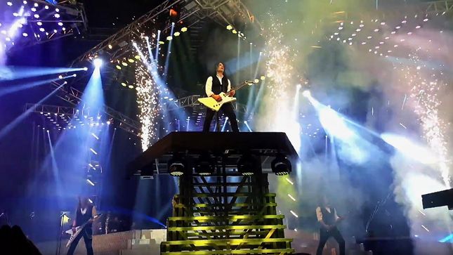 TRANS-SIBERIAN ORCHESTRA Guitarist AL PITRELLI On Late Founder PAUL O'NEILL - "While I’m On That Stage, Every Note That I Play Will Be A Tribute To My Best Friend And The Man Who Created This"
